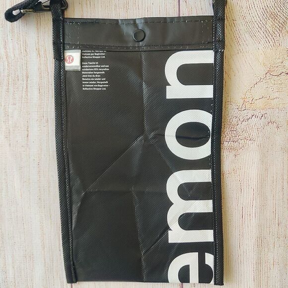 Lululemon handmade crossbody phone holder with keychain - Picture 4 of 9